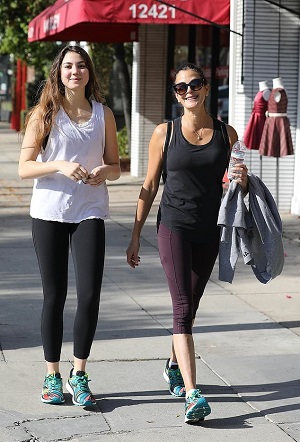 Teri spotted with her daughter Emerson while jogging